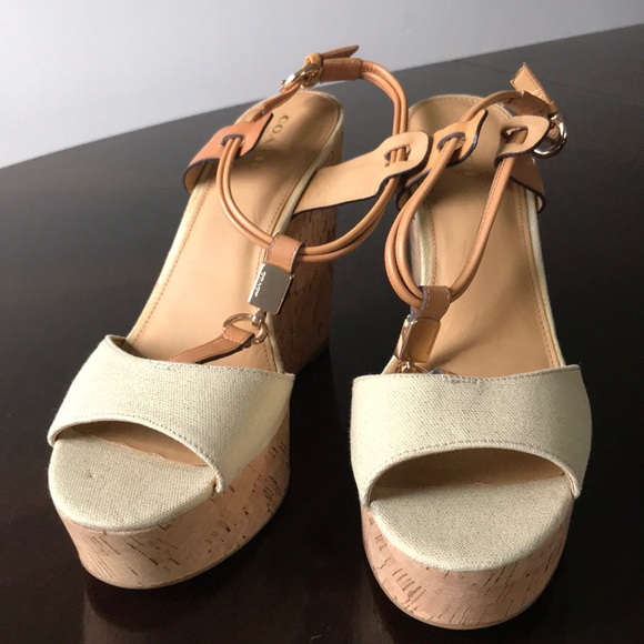 Coach New York Textured Cream T-strap 9.5M Wedges - Picture 5 of 8